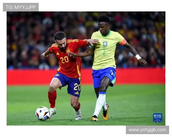 恩德里克发声支持维尼修斯勉励他保持微笑与勇气同行